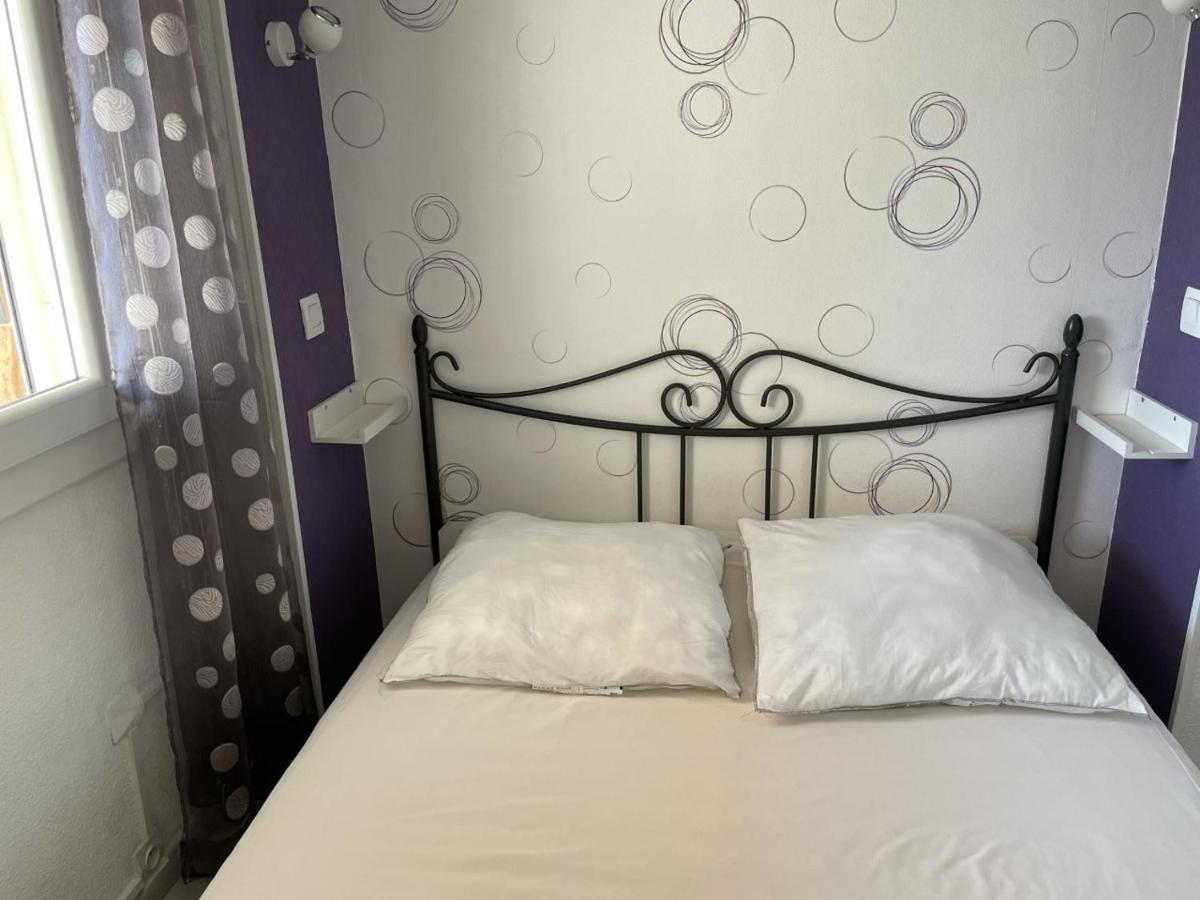 Bormes-Les-Mimosas - Appart 25M2 Avec Balcon - 4P المظهر الخارجي الصورة